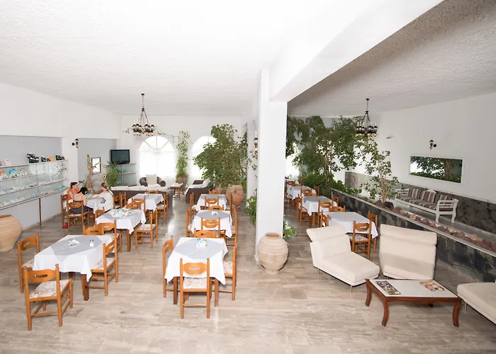 Porto Castello Fíra