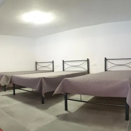 珀特卡斯特洛酒店 酒店 3*