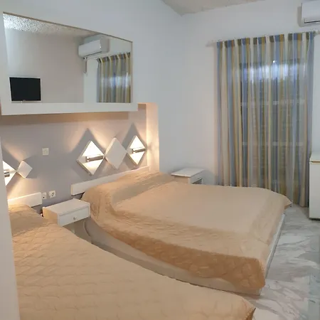 Hotel Porto Castello 3*