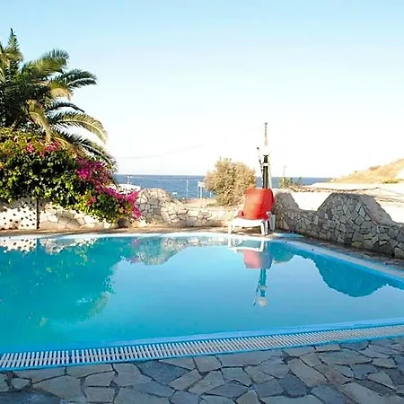 Porto Castello 3*