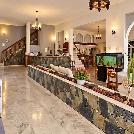 Porto Castello Hotel 3*