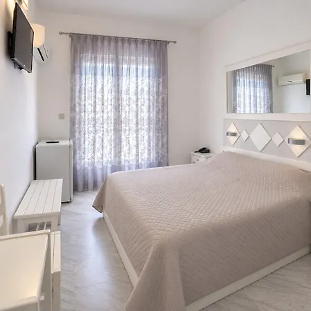 Hotel Porto Castello 3*