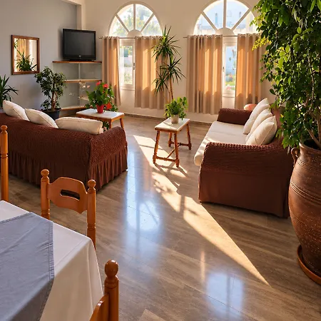 Porto Castello 3*