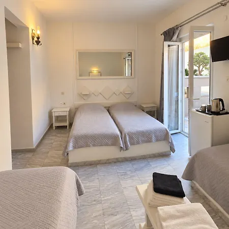 Porto Castello 3*