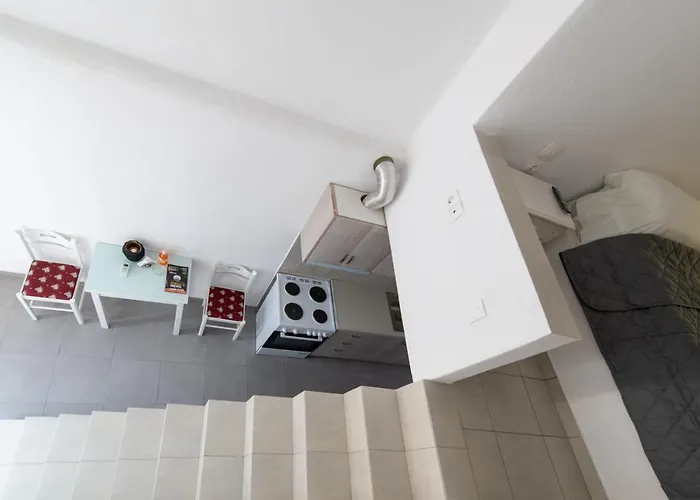 Porto Castello 3* סנטוריני