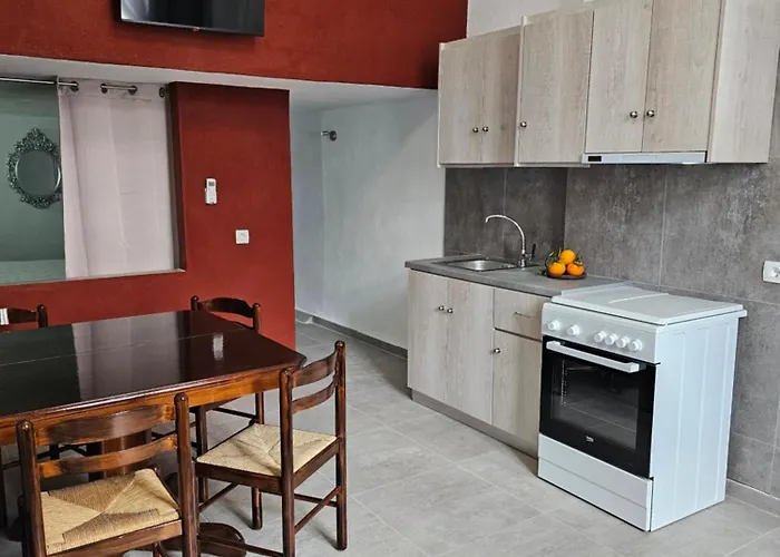 Porto Castello Firá