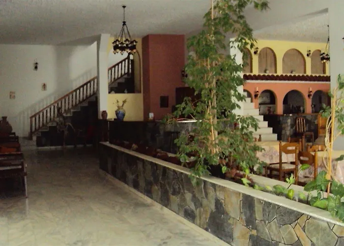 Отель Porto Castello 3*