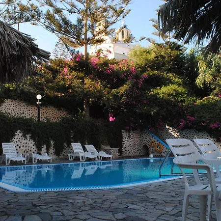 Porto Castello Φηρά