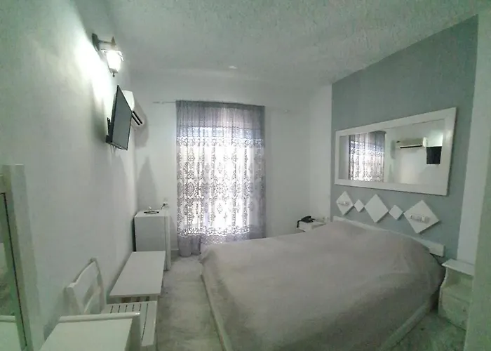 Porto Castello Hotell Fira (Santorini)