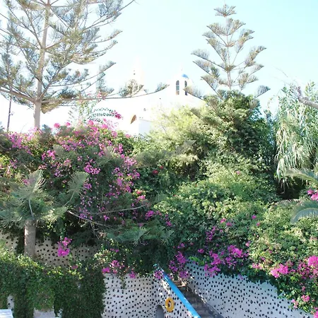 Porto Castello סנטוריני